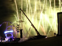 Feux d'artifices > Les Sables d'Olonne Vendée Globe - 8 mai 2005