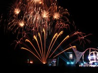 Feux d'artifices > Les Sables d'Olonne Vendée Globe - 8 mai 2005