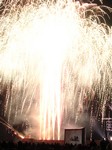Feux d'artifices > Les Sables d'Olonne Vendée Globe - 8 mai 2005