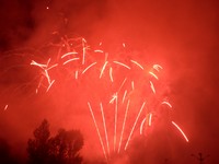 Feux d'artifices > Unieux - 25 août 2006