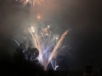 Feux d'artifices > Unieux - 25 août 2006