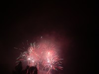 Feux d'artifices > Unieux - 25 août 2006