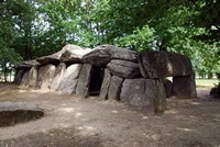 La Roche aux f&eacute;es